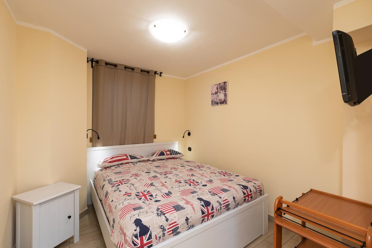 Pianeta Oro Apartments リヴィーニョ エクステリア 写真